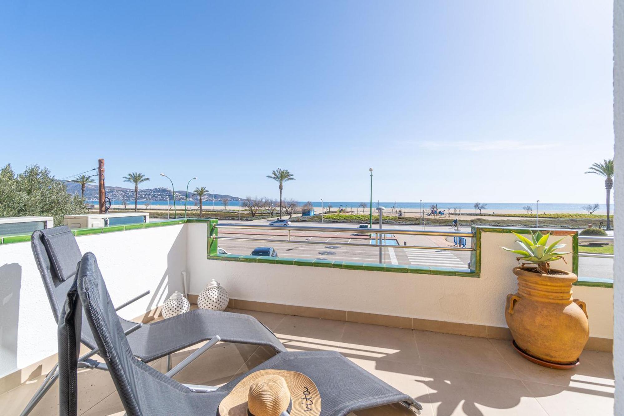 1013 Apartamento Vista Mar Con 2 Habitaciones By Homeselectspain Empuriabrava Exterior foto